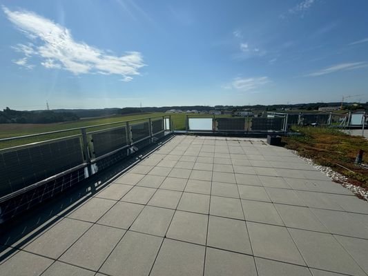 Großzügige Dachterrasse