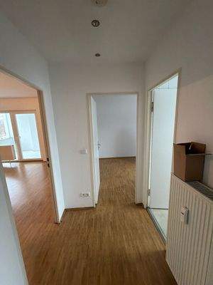 Flur mit Holzfußboden