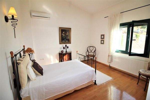 Luxuriöse Villa mit atemberaubendem Panoramablick