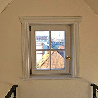 kleines Fenster Galerie