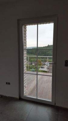 Sprossen Balkontür im Wohnzim.