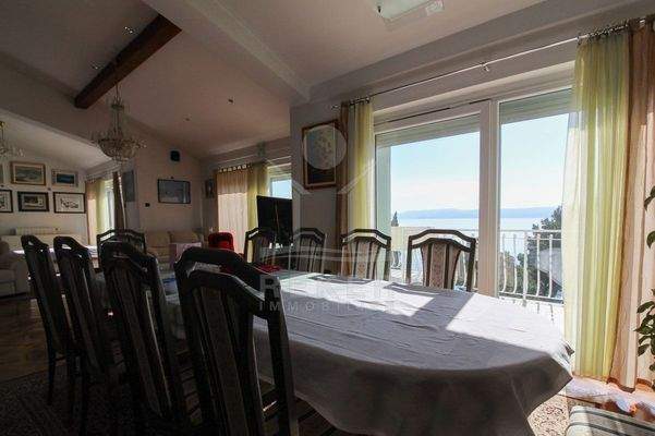 ...zwei Apartments...