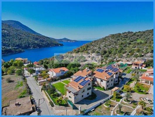 d05cd7a0b6f541c5a5c76d84cc7384c5-thumb