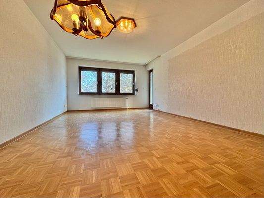 Großräumiges Wohnzimmer...