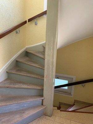Treppe zum Obergeschoss