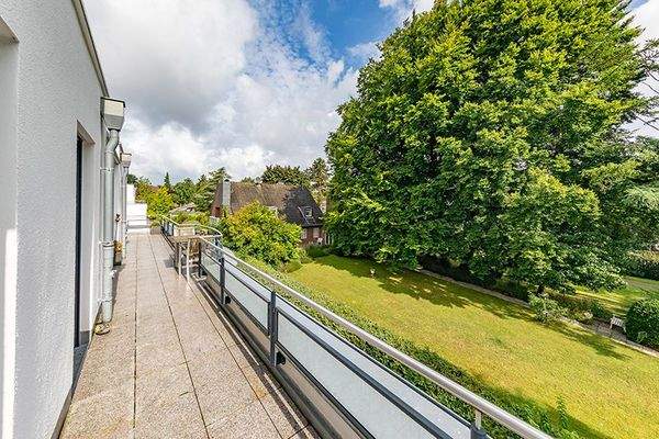 umlaufende Dachterrasse