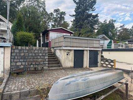 Terrasse, Bootsschuppen