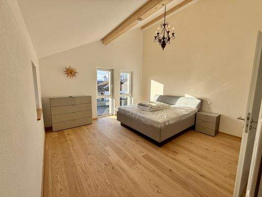 OG: Schlafzimmer, Bild 2