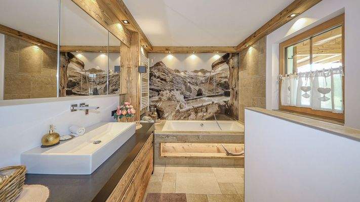 KITZIMMO-Zwei Luxuschalets mit Panoramablick in Top-Ruhelage kaufen - Immobilien Steinberg Tirol.