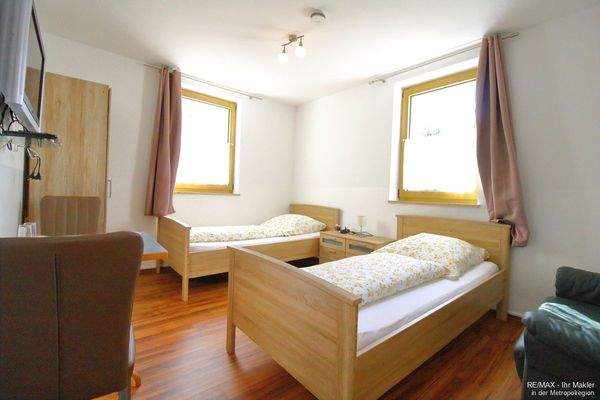 Zweibettzimmer 1