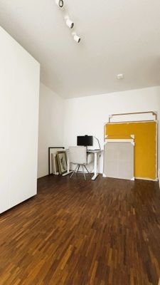 Büro_2.jpg