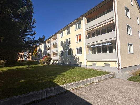 Süd-Ostansicht Gebäude