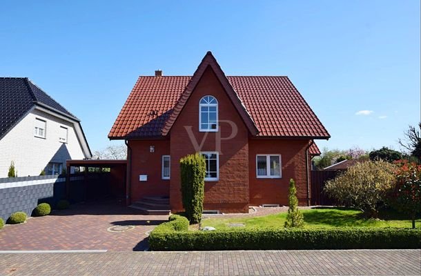 HAUS | FRONT II