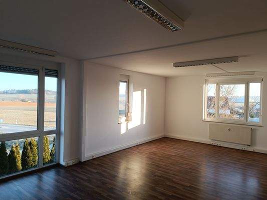 Großer Büroraum 37 m²