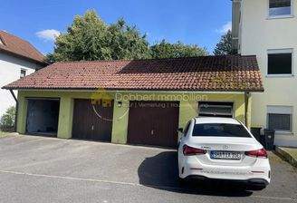 Garage + Stellplätze