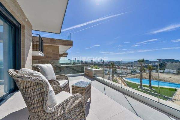 Upscale Properties with Sea Views in Finestrat Alicante
