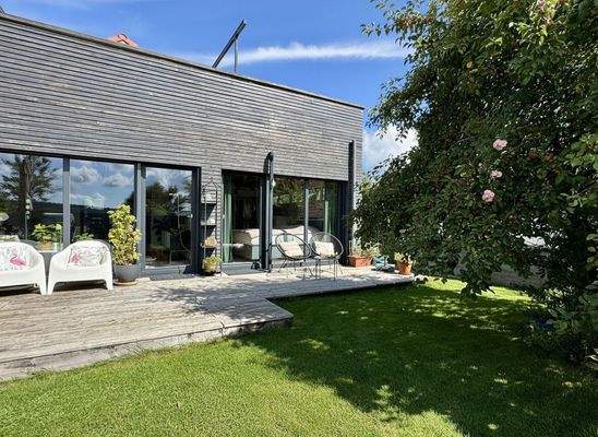 Anbau mit Terrasse