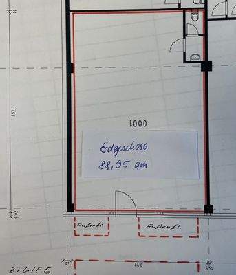 EG Gewerbe Grundriss.jpg