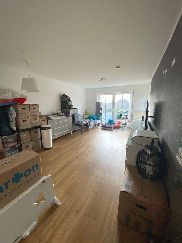 Geräumige 3 ZKB mit Balkon in der Schwedenschanze 65 zu vermieten - Foto 2