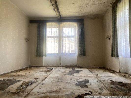 Weitere Räumlichkeit