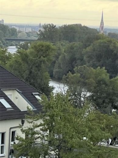 Top Lage! Erstbezug: Hochwertige 3-Zimmer-Maisonette-Wohnung mit Skyline-Blick