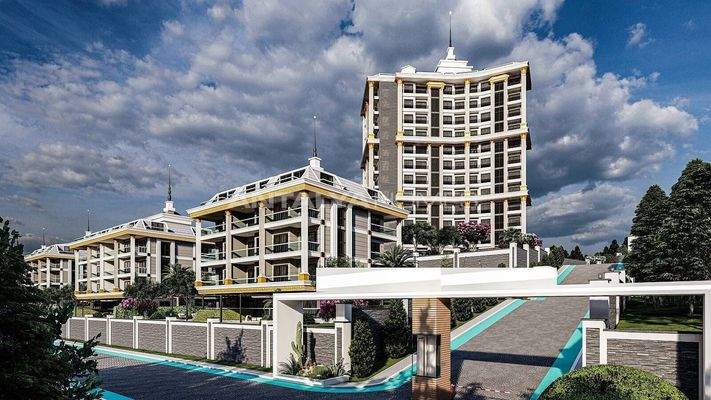 Spacious Real Estate in Complex with Hotel Concept in Alanya