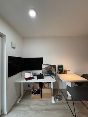 Wohnzimmer/Küche/Arbeitsplatz