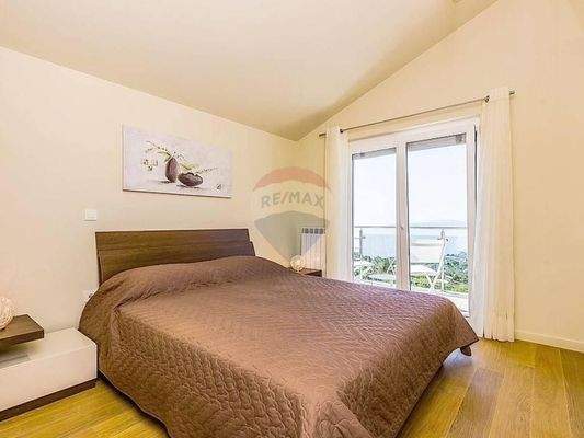 1582543066_164281091