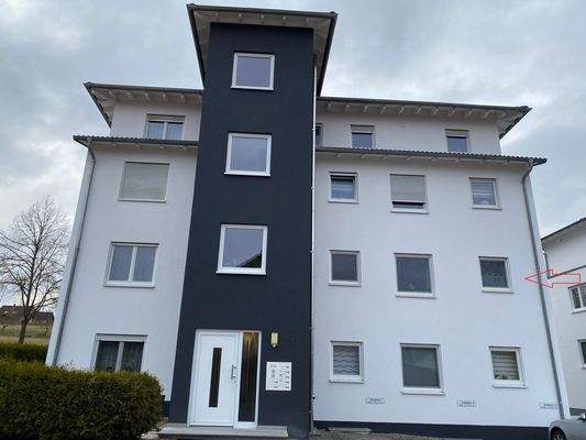 Lage Wohnung im Haus Vorderseite