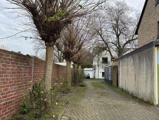 20251218_112052093_iOS