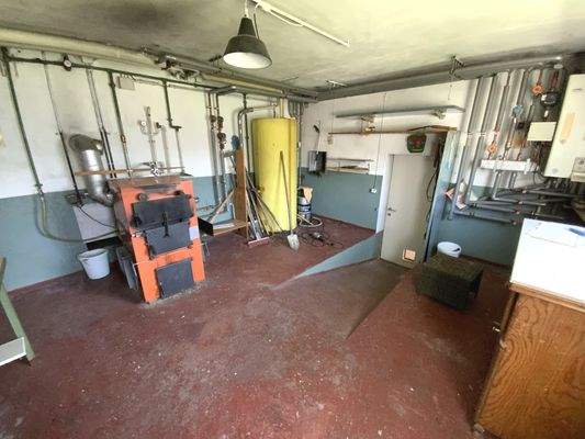 Heizungsraum (rechter Teil)