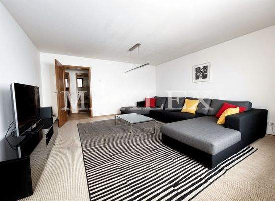 Wohnen Erdgeschoss (KI generiert)