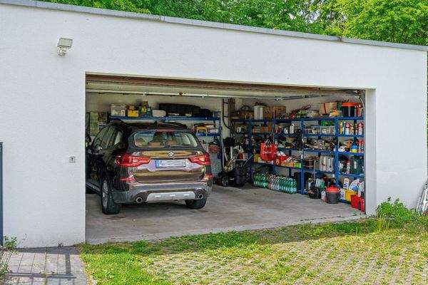 Doppelgarage