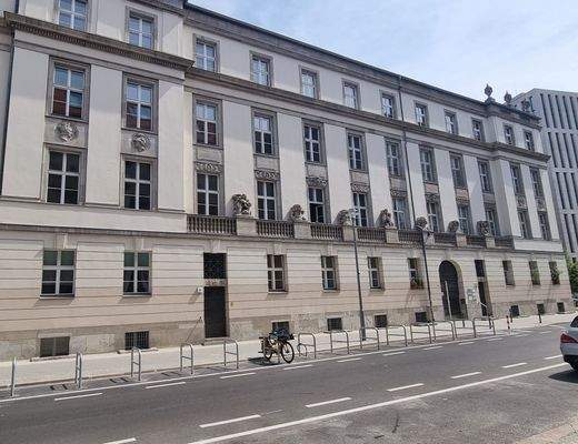 Frontansicht Bild 2.jpg