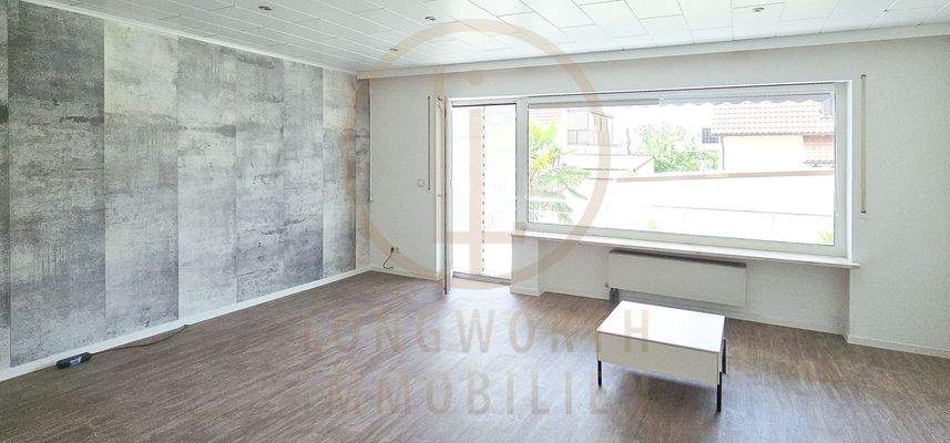 16-EG-Wohnung-großes-Zimmer