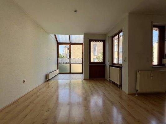 Esszimmer und Wintergarten