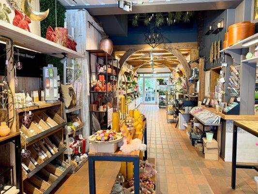 weitere Verkaufsfläche