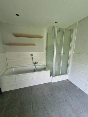 Badewanne Dusche 1
