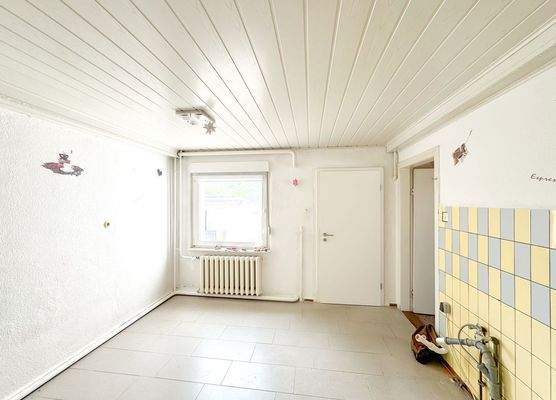 ...gleich nebean die Küche