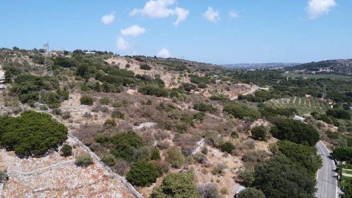 Kreta, Kaina: Grundstück mit herrlichem Bergblick zu verkaufen