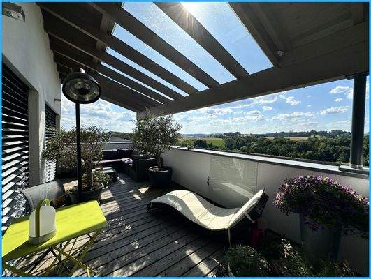 überdachte Terrasse