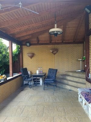 Überdachte Terrasse