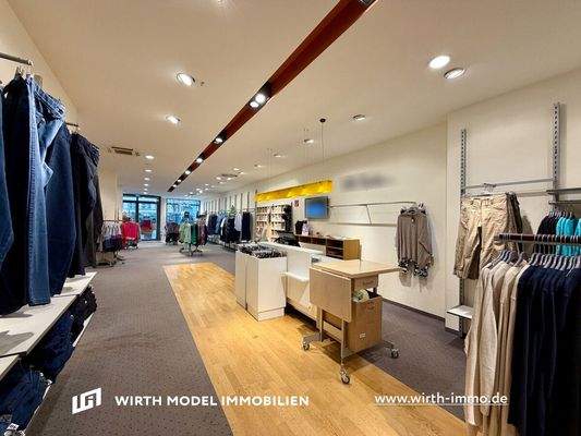 Ladenfläche Mitte