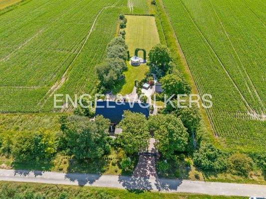 Luftbildaufnahme vom Anwesen