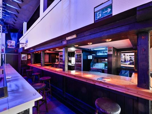 Club Bar Fässla 1a.jpg