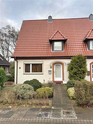 Doppelhaushälfte in toller Lage