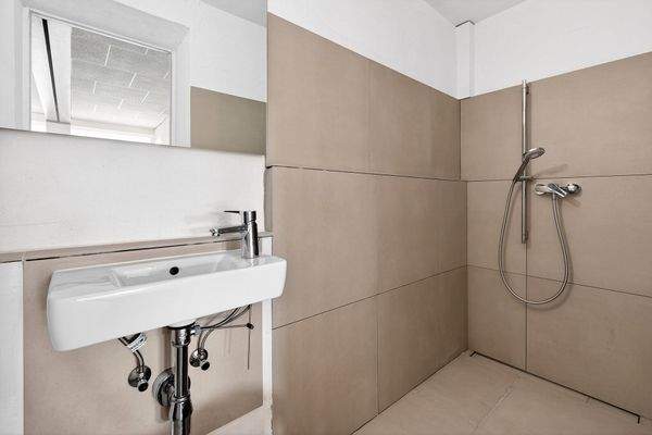 Gästebad mit Dusche