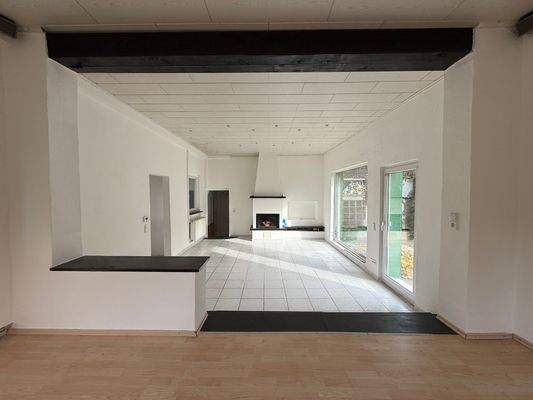 Blick ins Wohnzimmer