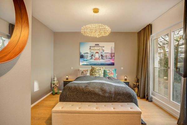 Ruhiges Masterschlafzimmer