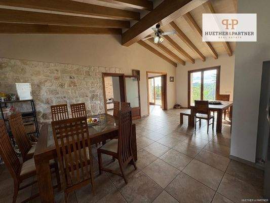 WhatsApp Image 2025-11-25 at 12.00.39